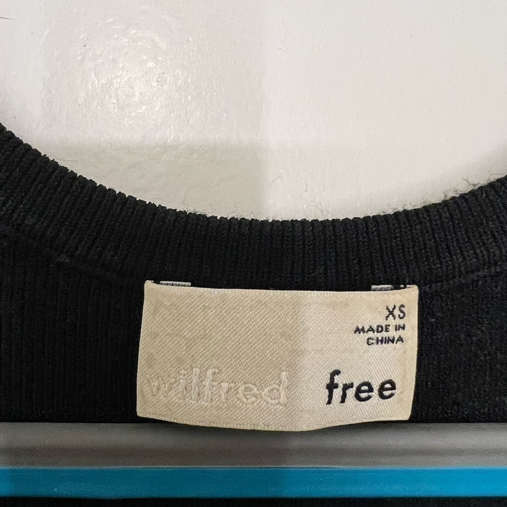 Artizia black knit tank top - Picture 2 of 4